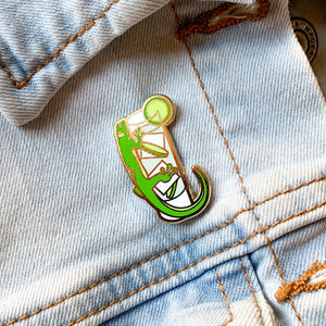 Gecko & Tonic Pin