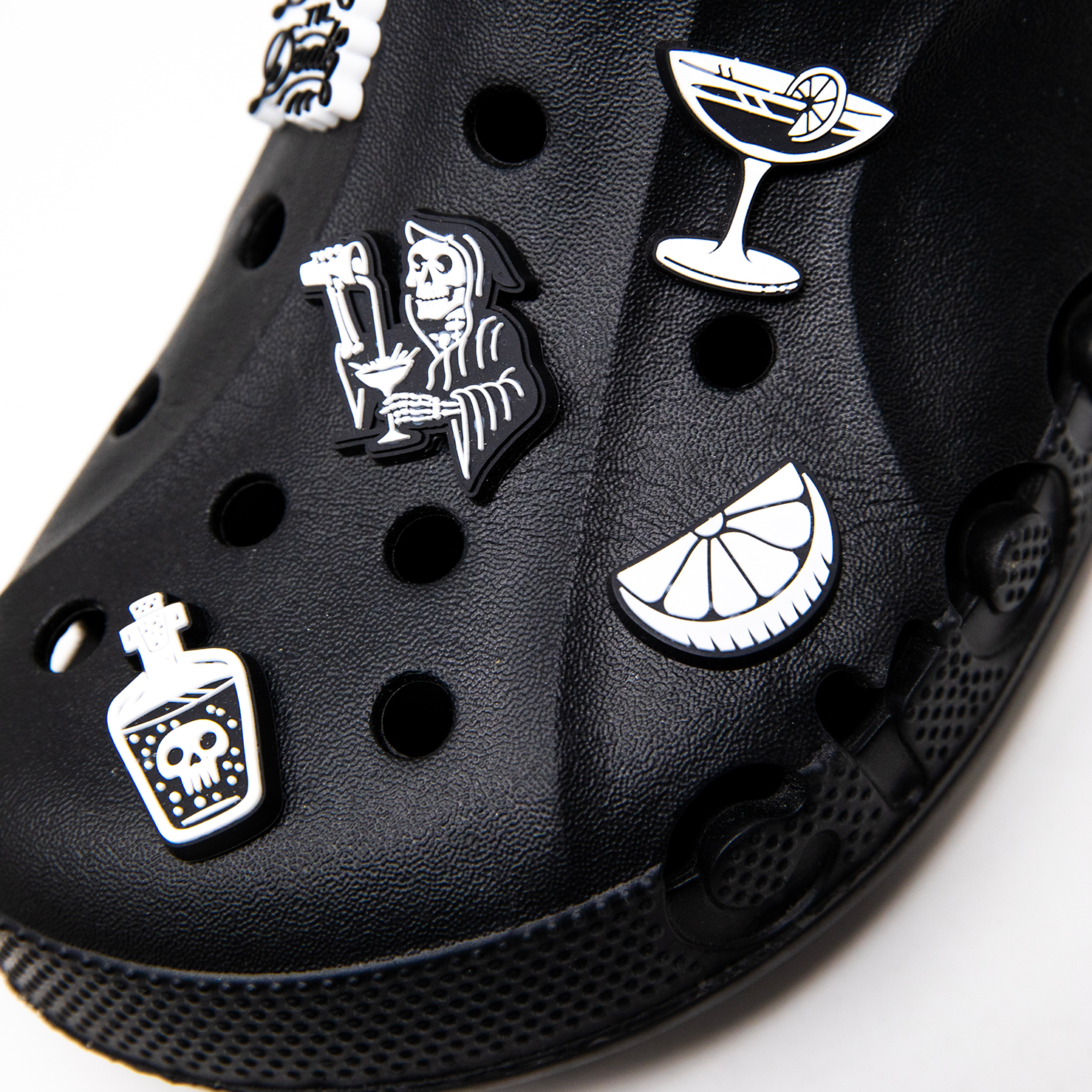 Daq Til Death Croc Charm Set of 5 Mover Shaker Co
